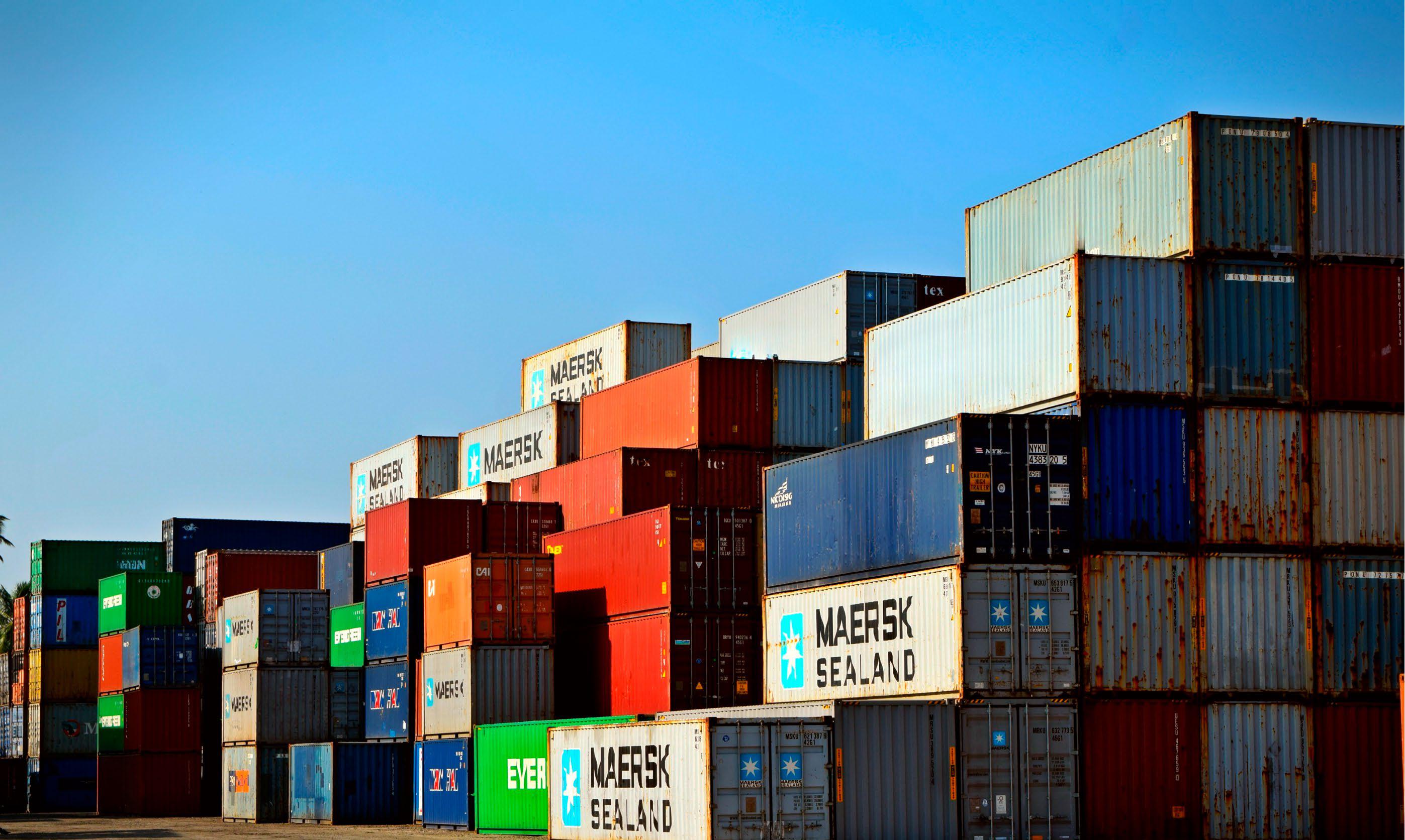 Fondo Containers